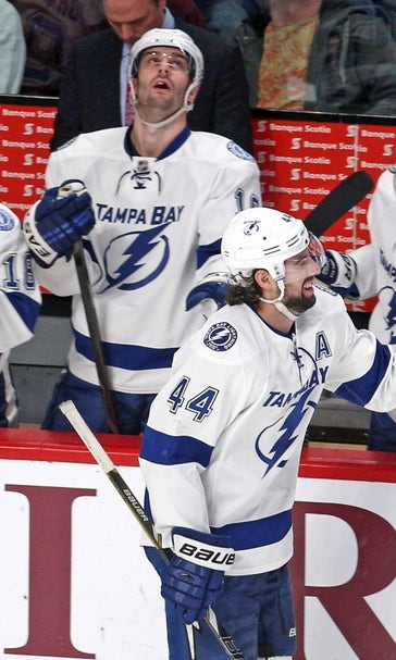 Nate Thompson scores twice as Lightning edge Canadiens in OT